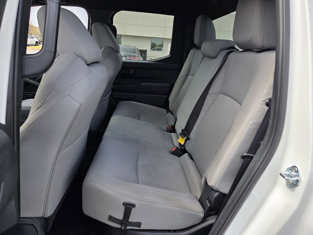 Used 2025 Toyota Tacoma SR5 image 6