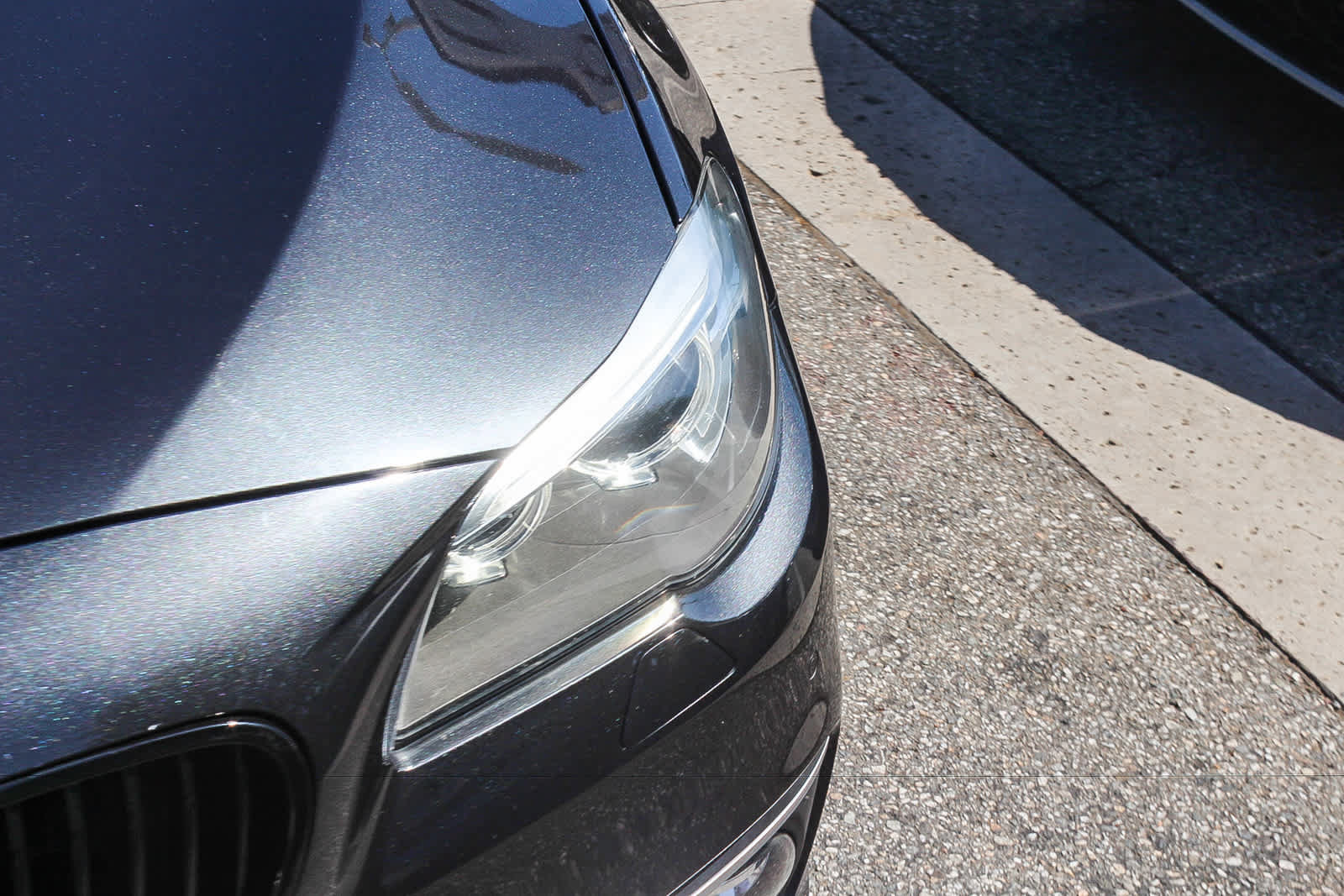 Used 2014 BMW 528i xDrive Sedan AWD/4WD image 11