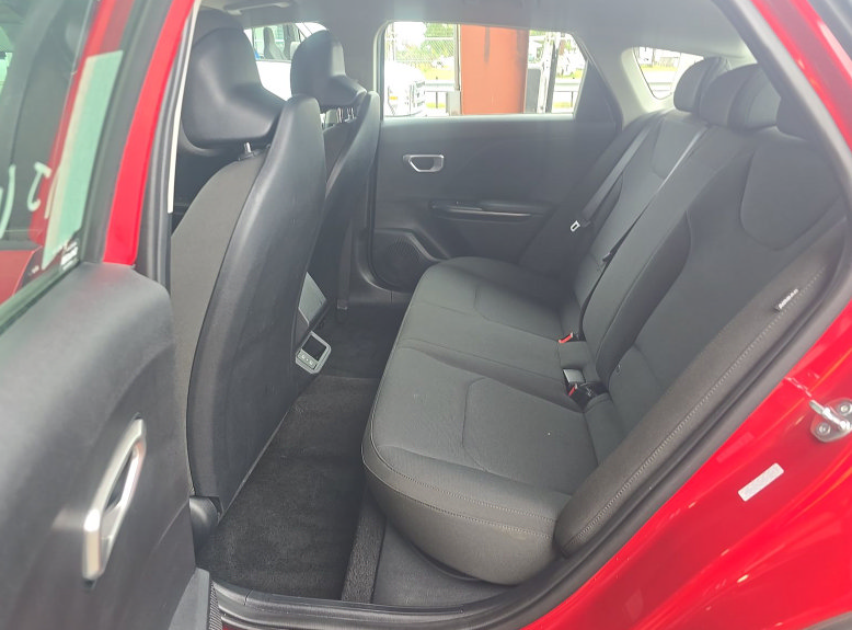 Used 2026 Kia K4 FWD image 10