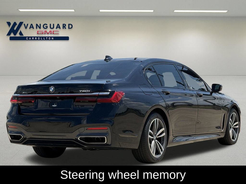 Used 2022 BMW 750i xDrive w/ M Sport Package AWD/4WD image 10