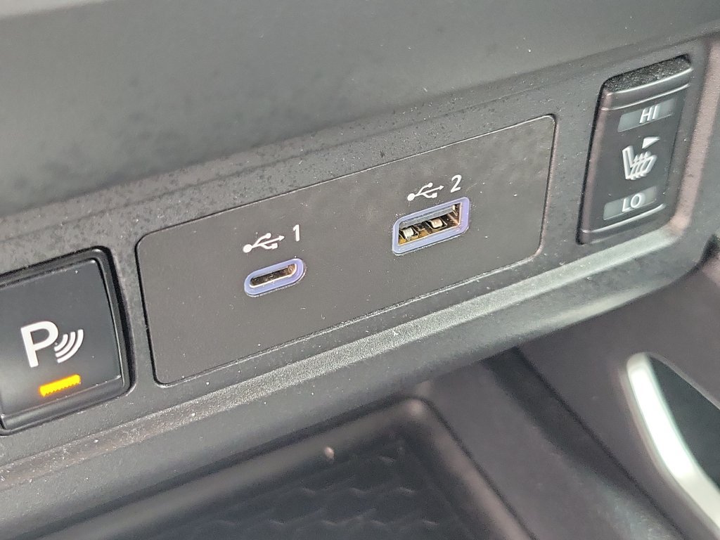 Certified 2022 Nissan Frontier SV RWD image 29