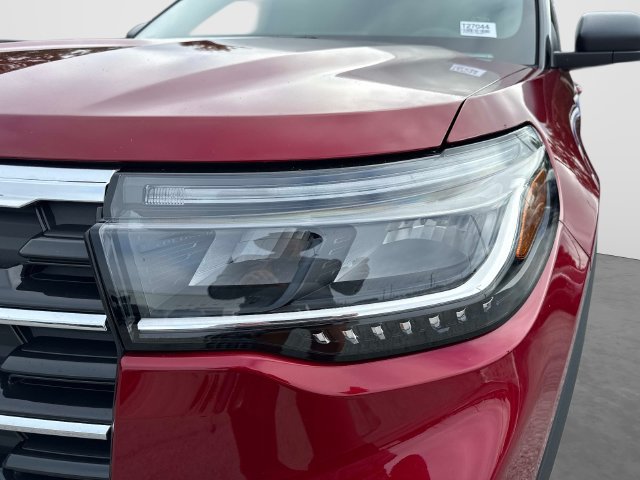 New 2027 Ford Explorer Active RWD image 10