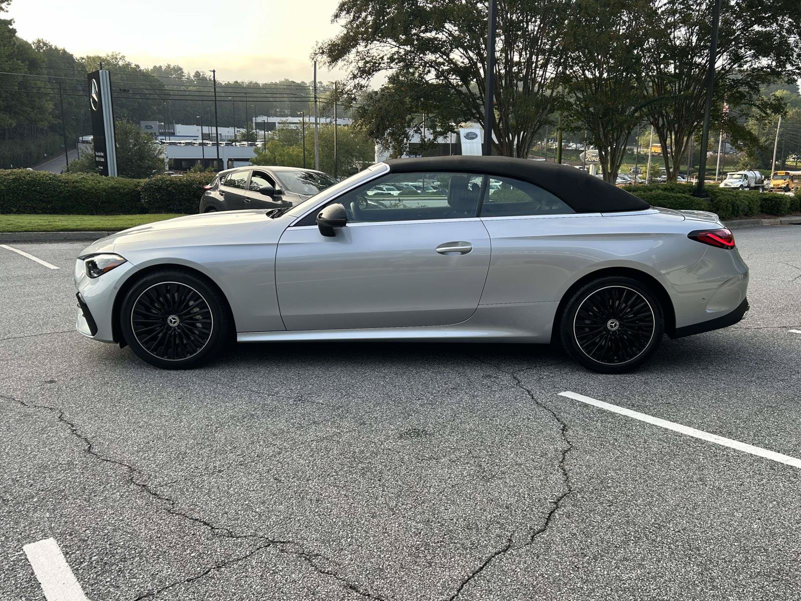 Certified 2024 Mercedes-Benz CLE 450 4MATIC Cabriolet image 26