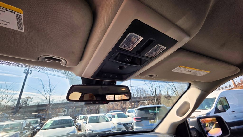 Used 2013 RAM 1500 Sport image 11