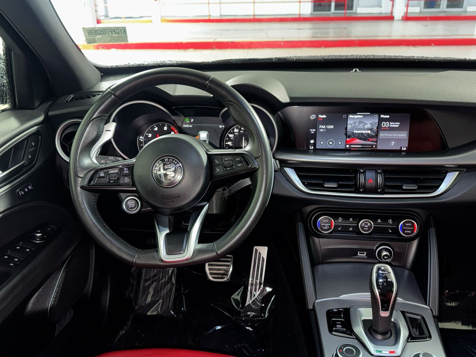 Used 2023 Alfa Romeo Stelvio Veloce AWD/4WD image 16
