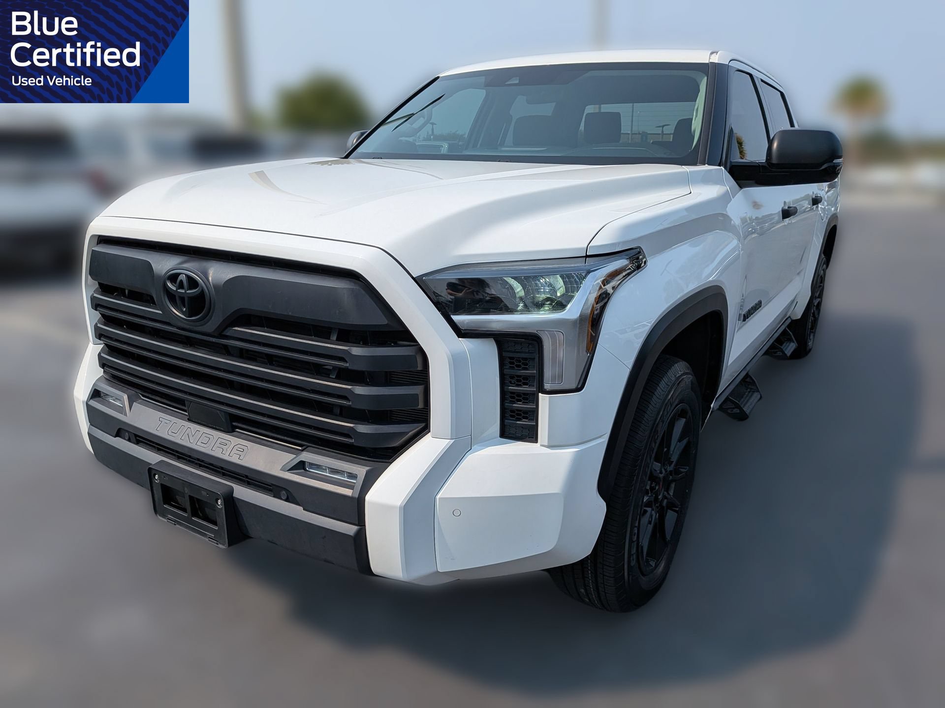 Used 2023 Toyota Tundra SR5 w/ SR5 Convenience Package AWD/4WD image 9