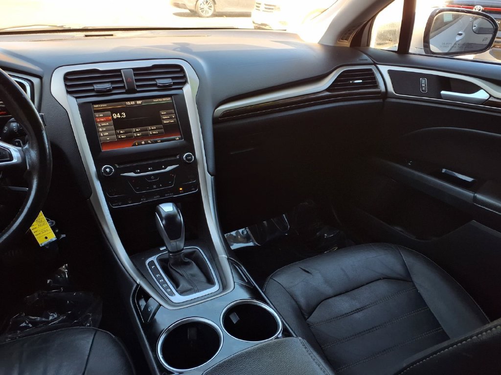 Used 2013 Ford Fusion SE FWD image 31