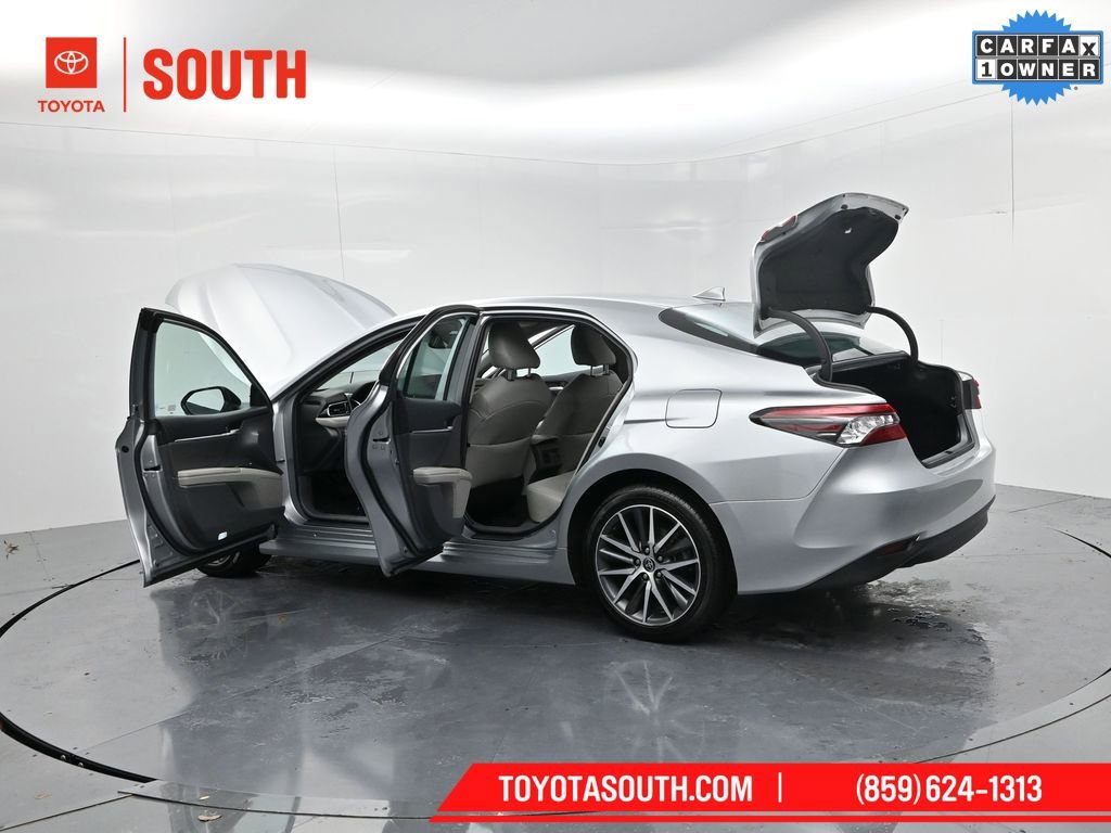 Used 2023 Toyota Camry XLE image 64