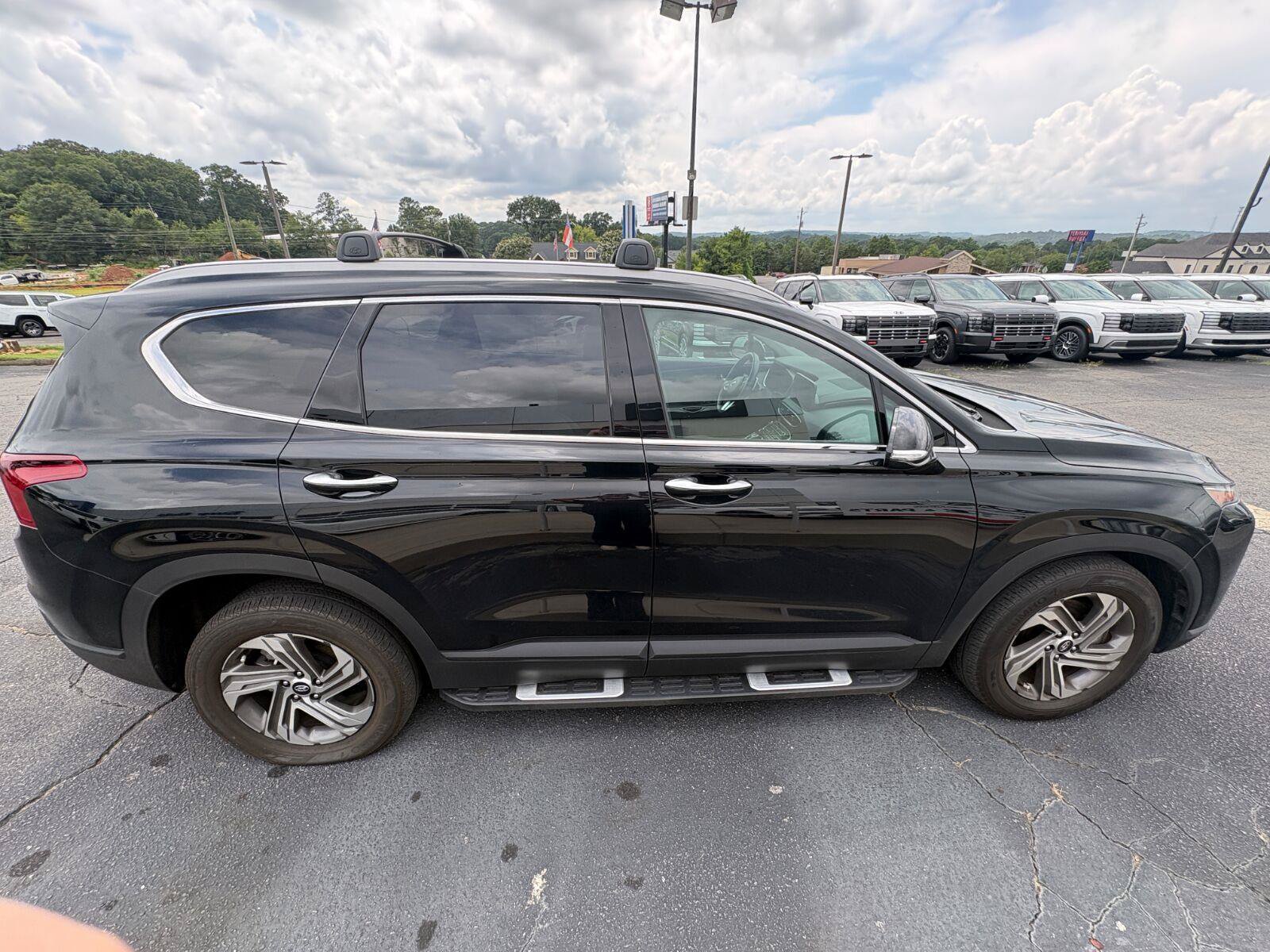 Used 2023 Hyundai Santa Fe SEL FWD image 5