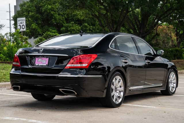 Used 2012 Hyundai Equus Signature RWD image 6