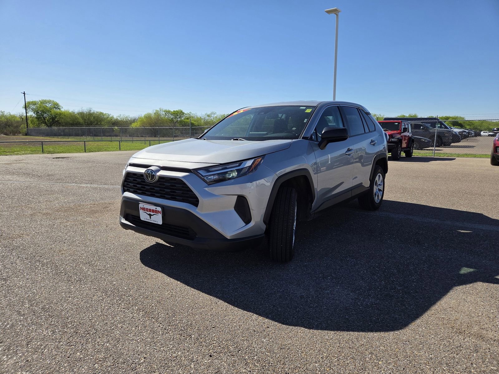 Used 2024 Toyota RAV4 LE AWD/4WD image 3