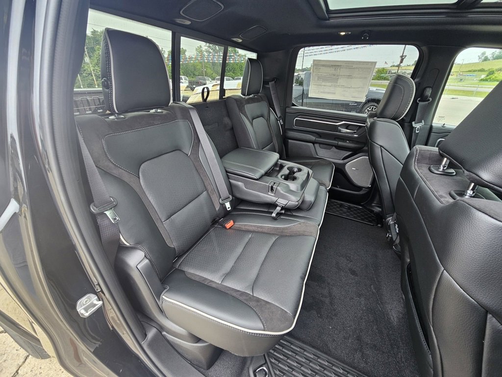 New 2025 RAM 1500 Laramie image 31