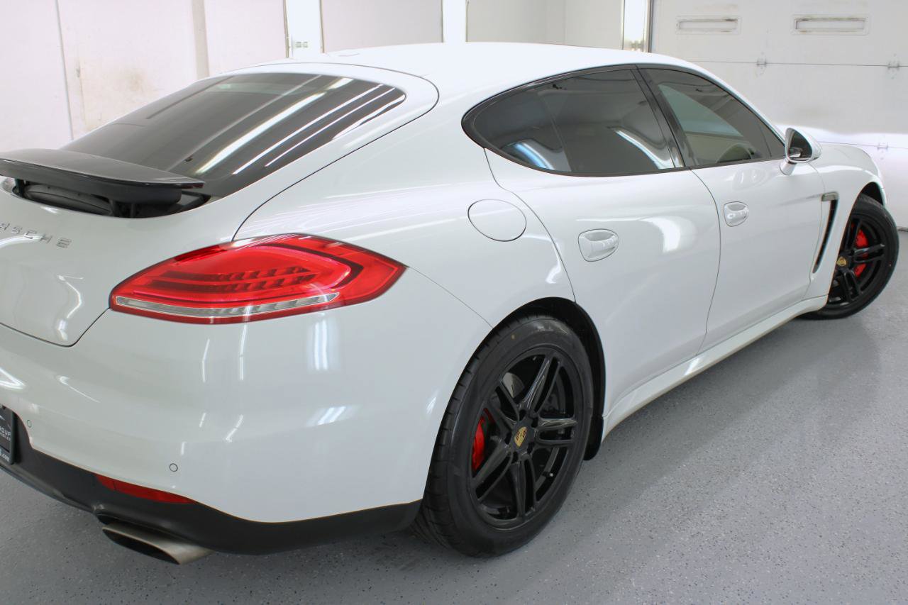Used 2016 Porsche Panamera Edition image 15