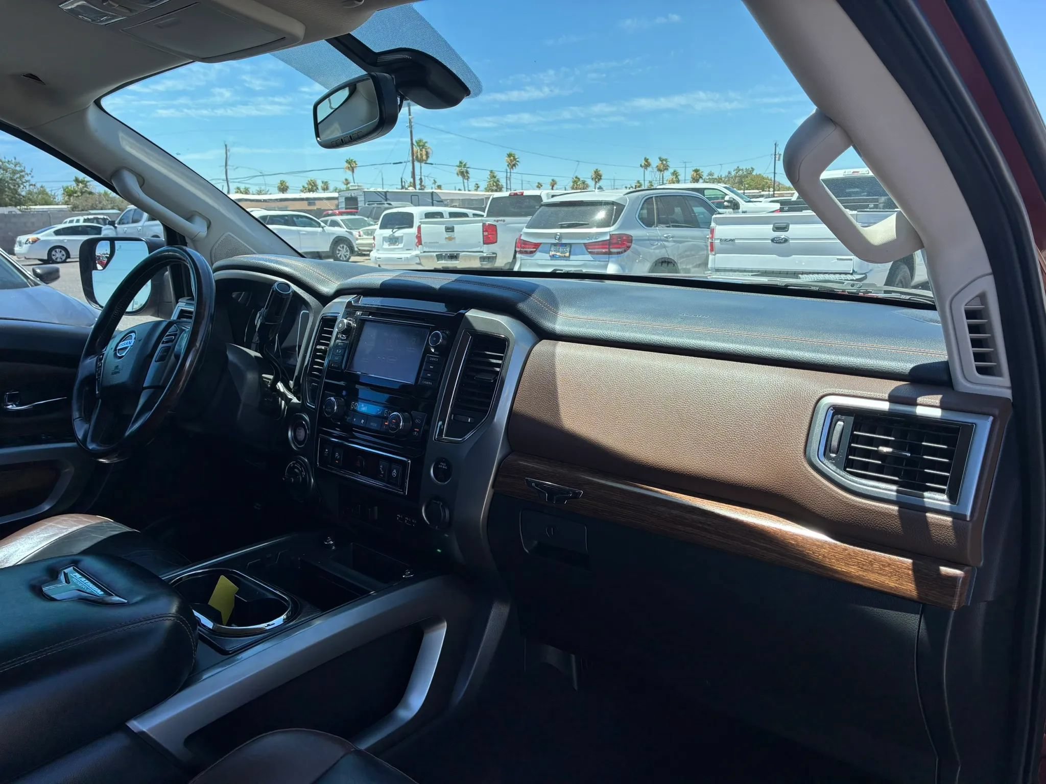 Used 2019 Nissan Titan Platinum Reserve AWD/4WD image 26