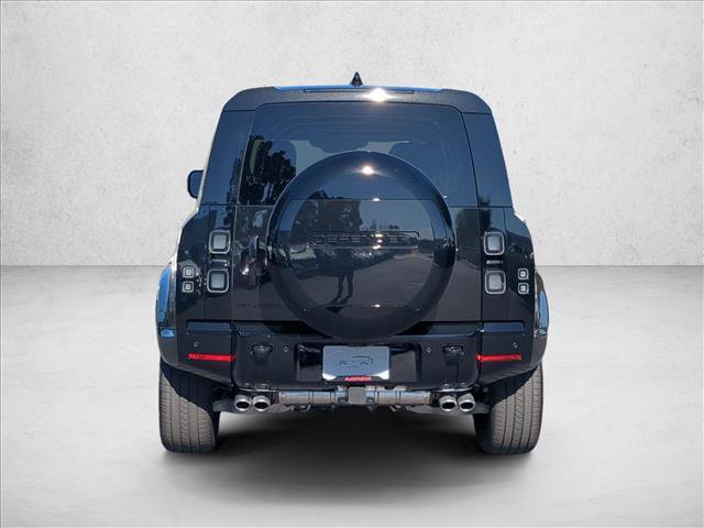 New 2026 Land Rover Defender 110 X-Dynamic SE AWD/4WD image 8