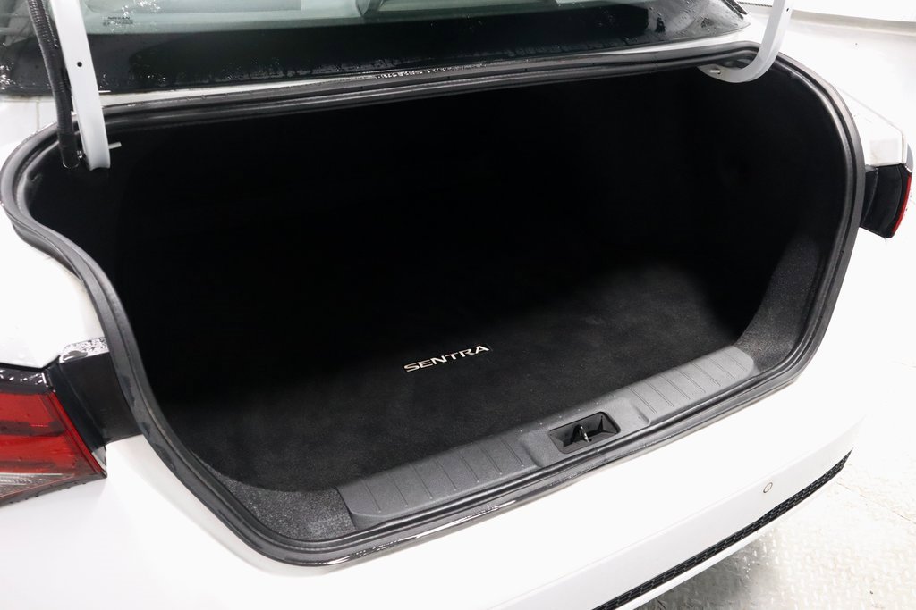 Certified 2022 Nissan Sentra SV image 14