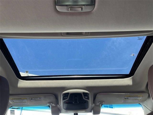 Used 2022 Subaru Outback Touring image 17