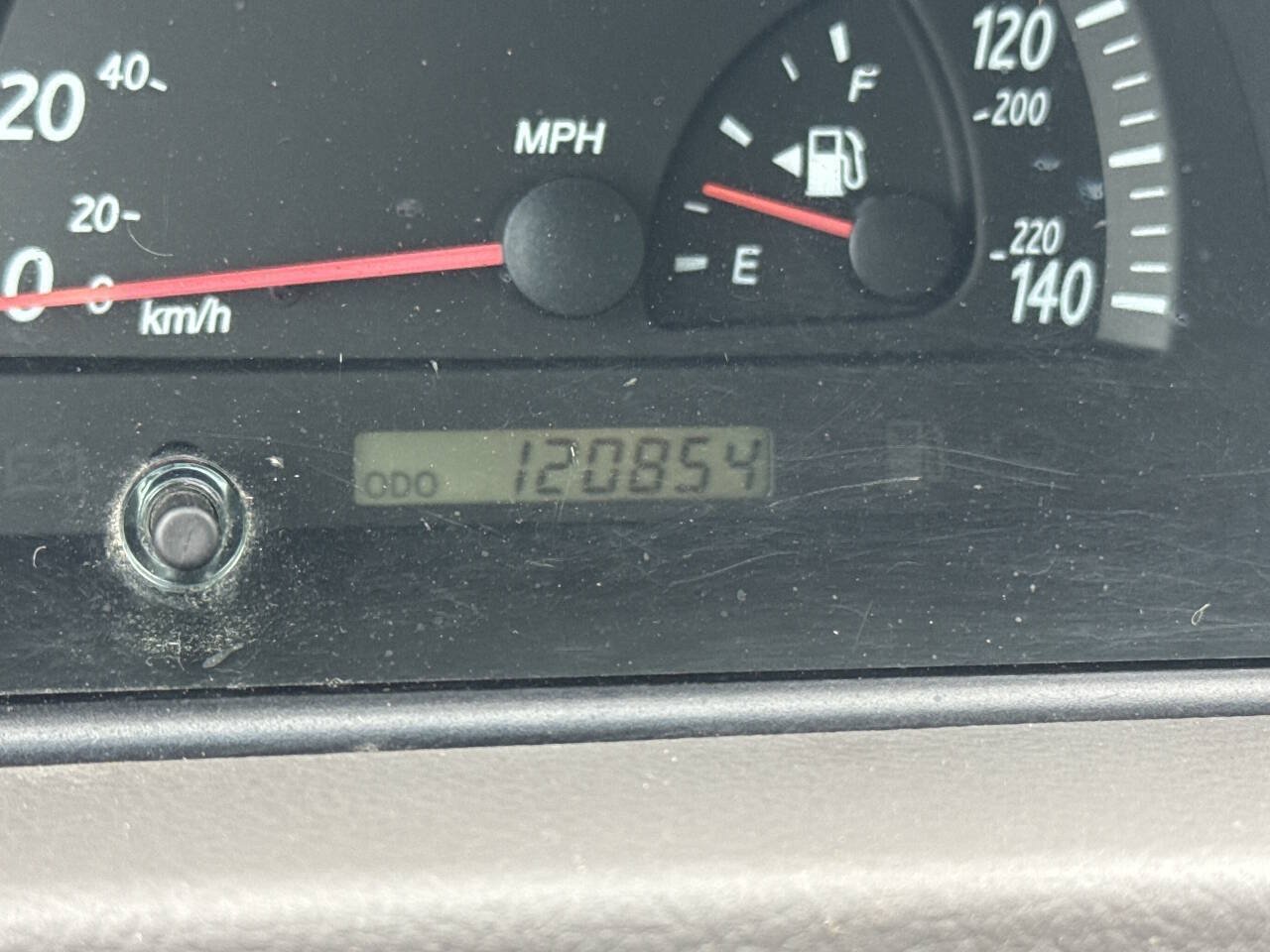 Used 2004 Toyota Camry FWD image 18