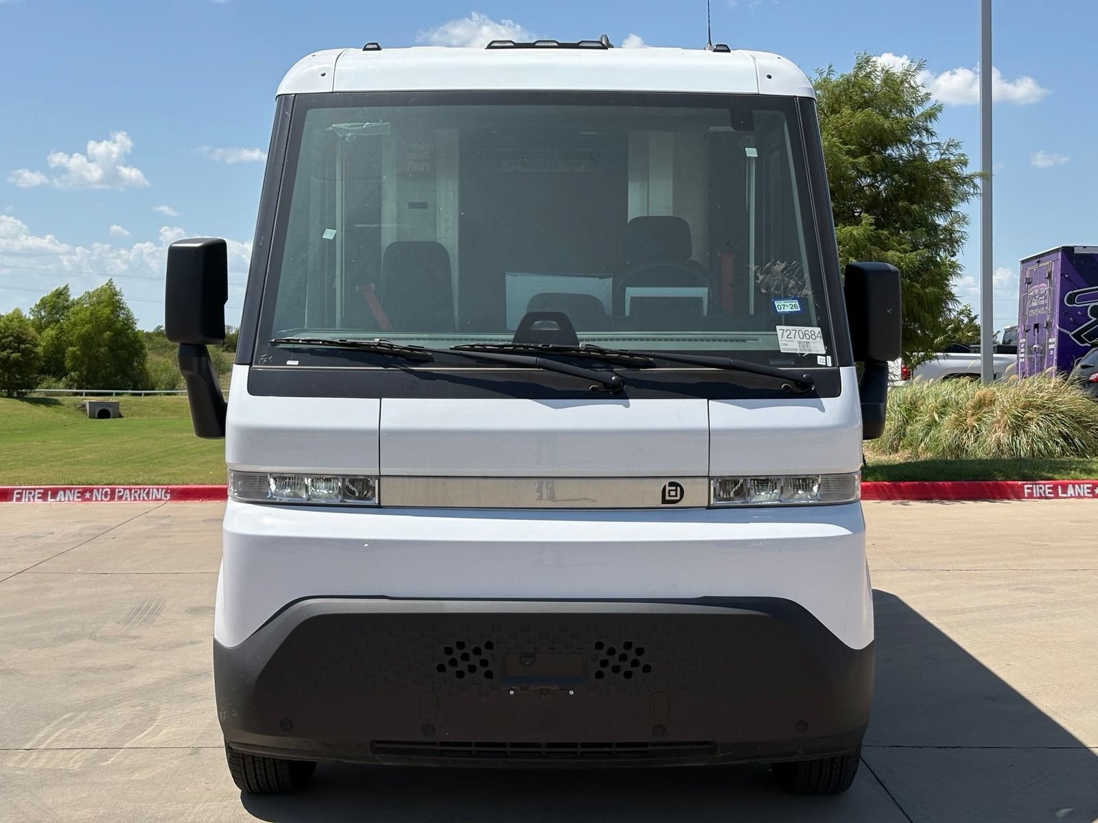 Used 2024 Chevrolet Brightdrop 400 w/ Commercial Equipment Package AWD/4WD image 2
