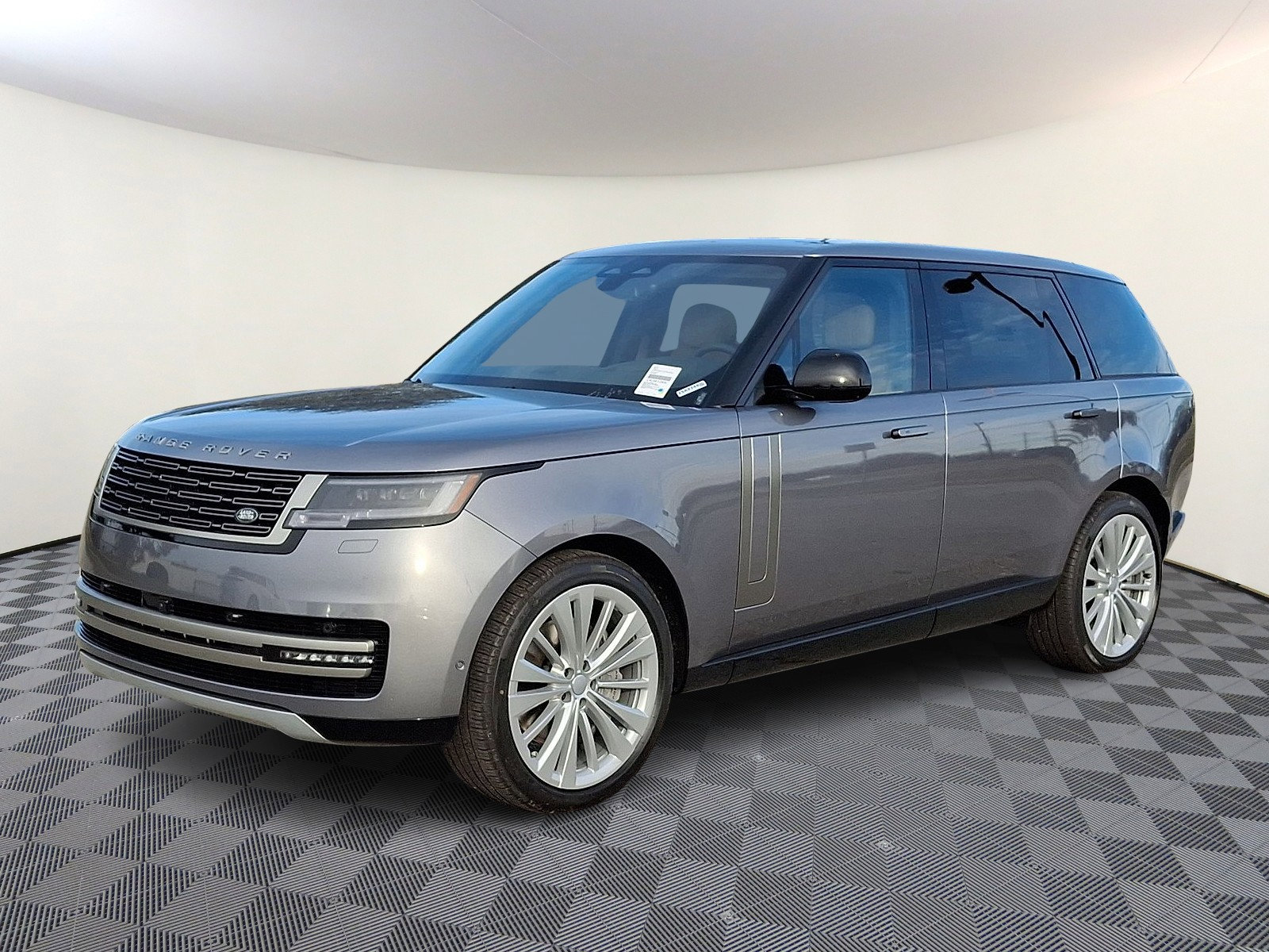New 2025 Land Rover Range Rover Long Wheelbase SE image 1