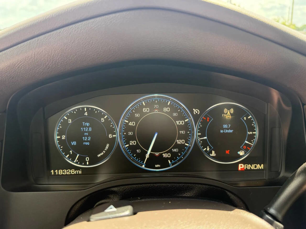 Used 2015 Cadillac Escalade Luxury AWD/4WD image 19