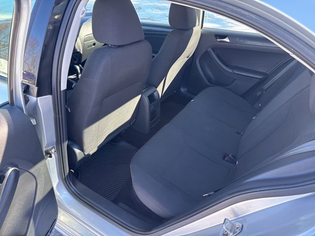 Used 2016 Volkswagen Jetta S image 18
