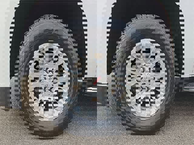 Certified 2020 GMC Yukon XL SLT image 40