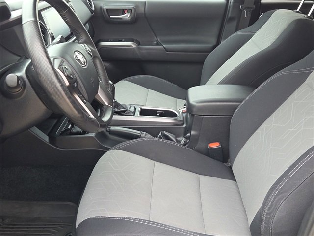 Used 2023 Toyota Tacoma TRD Off-Road image 18