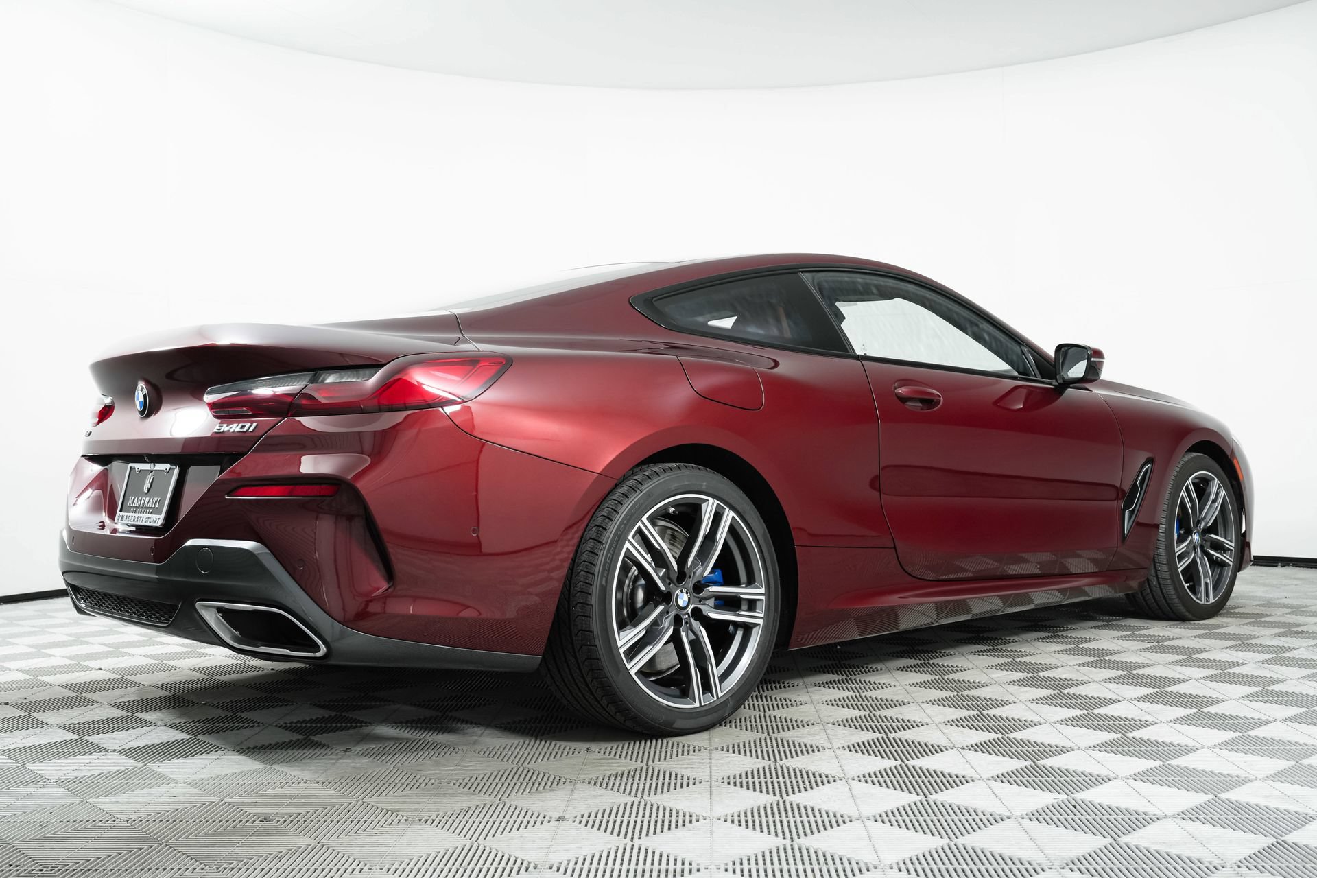 Used 2023 BMW 840i xDrive Coupe AWD/4WD image 7