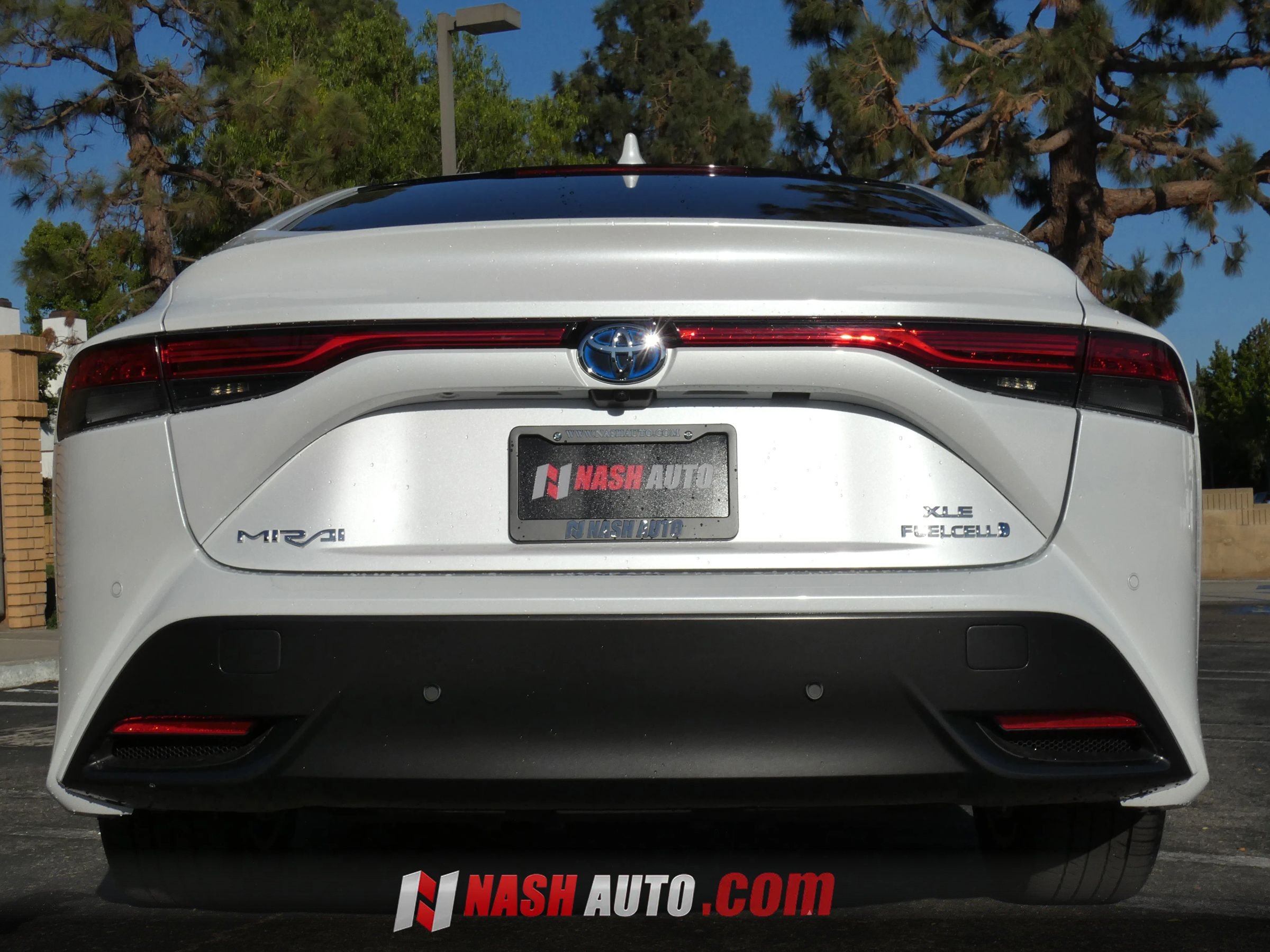 Used 2022 Toyota Mirai w/ Advanced Technology Package RWD image 11