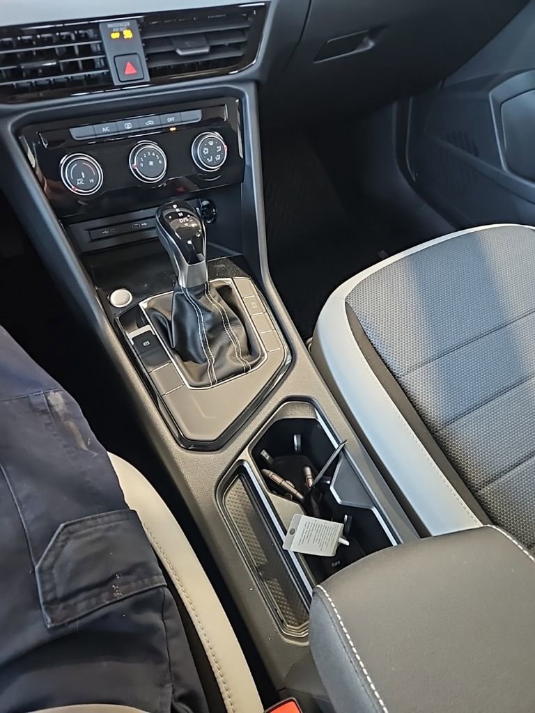 New 2026 Volkswagen Taos S image 31