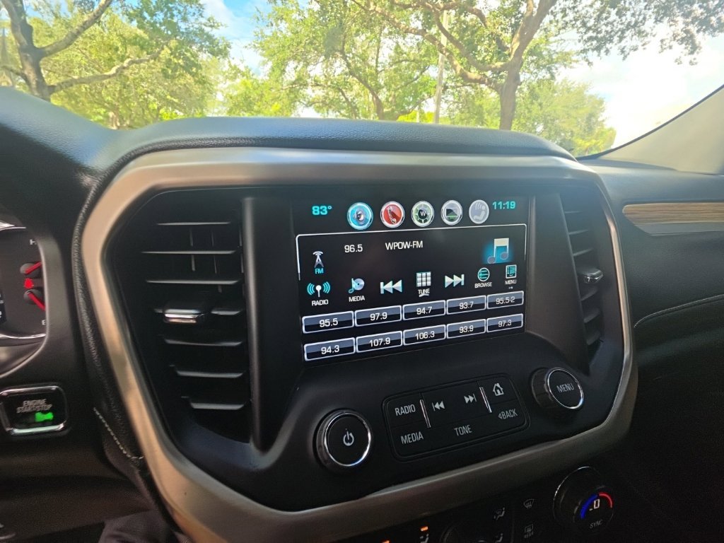 Used 2017 GMC Acadia Denali w/ Technology Package FWD image 25