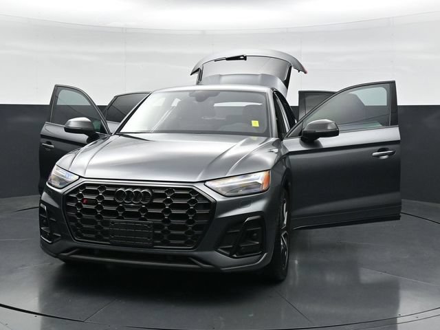 Used 2023 Audi SQ5 Prestige w/ Prestige Package AWD/4WD image 47