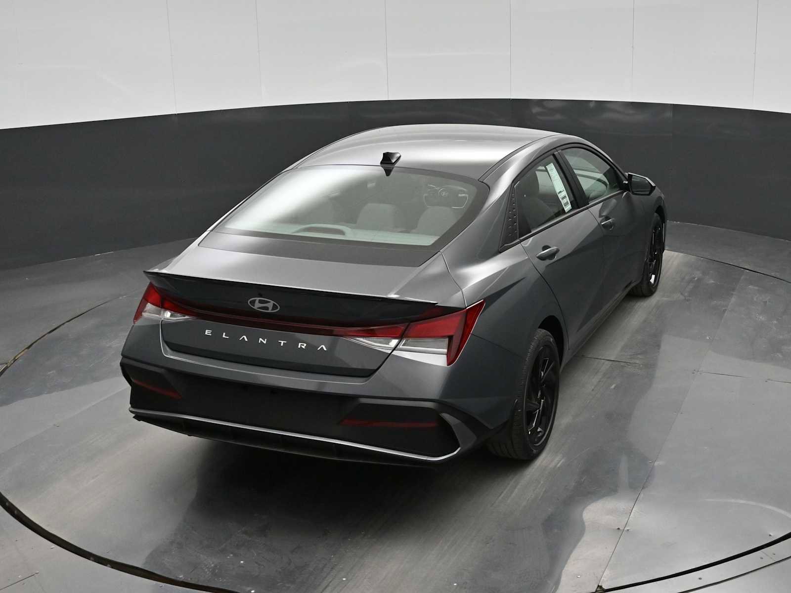 New 2026 Hyundai Elantra Sport FWD image 27