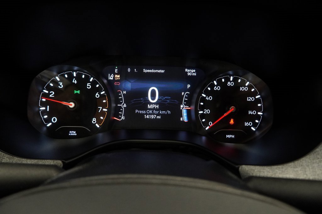 Certified 2024 Jeep Compass Latitude image 31