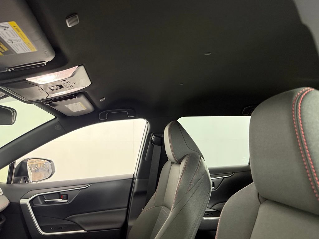 Used 2025 Toyota RAV4 SE AWD/4WD image 23