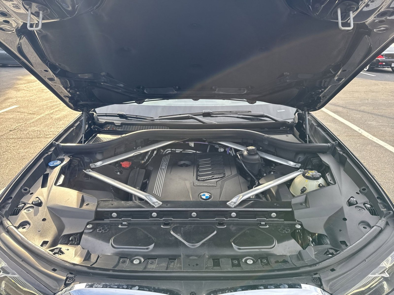 Used 2021 BMW X7 xDrive40i w/ Premium Package 2 image 37