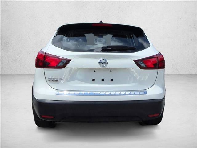 Used 2018 Nissan Rogue Sport S w/ S Appearance Package FWD image 7