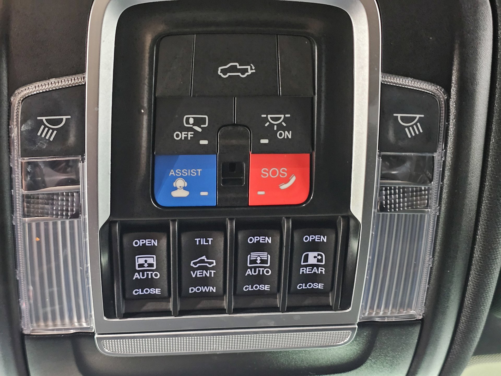 Used 2024 RAM 1500 TRX w/ TRX Level 2 Equipment Group image 32