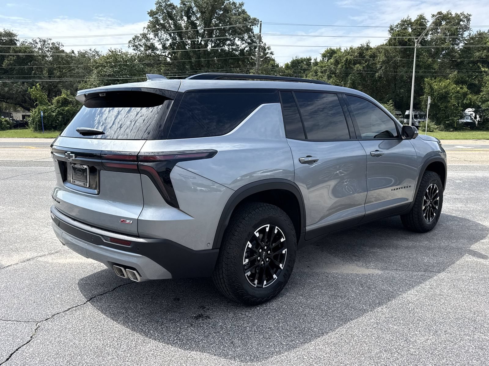 Used 2026 Chevrolet Traverse Z71 w/ Enhanced Driving Package AWD/4WD image 5