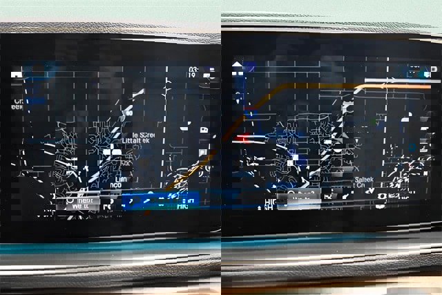 Used 2023 Mercedes-Benz GLE 350 4MATIC w/ AMG Line Exterior image 21