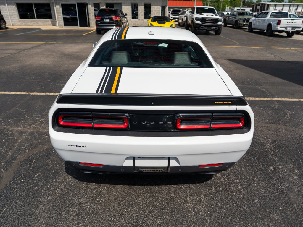 Used 2022 Dodge Challenger R/T Scat Pack RWD image 8