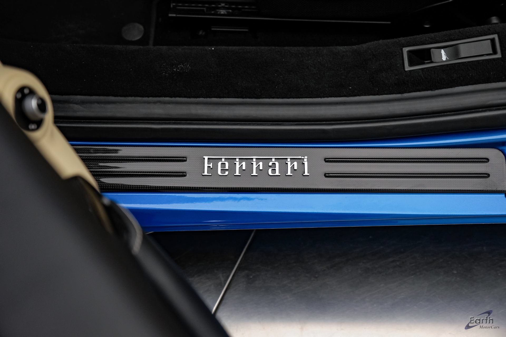 Used 2023 Ferrari F8 Tributo RWD image 52