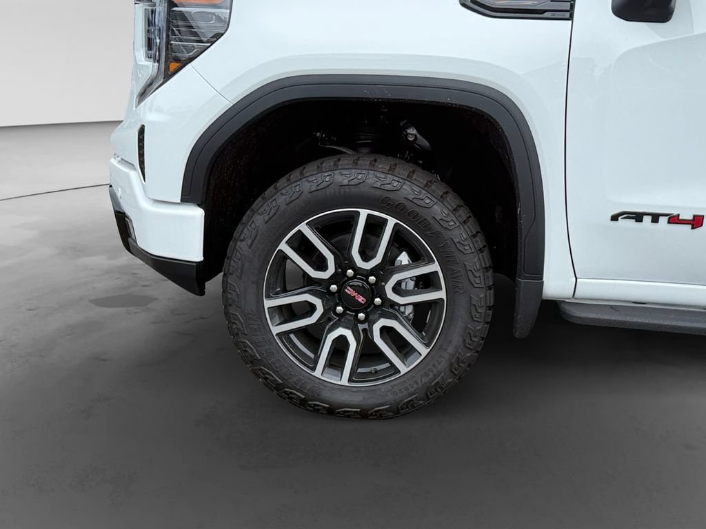 New 2026 GMC Sierra 1500 AT4 w/ AT4 Premium Package AWD/4WD image 9