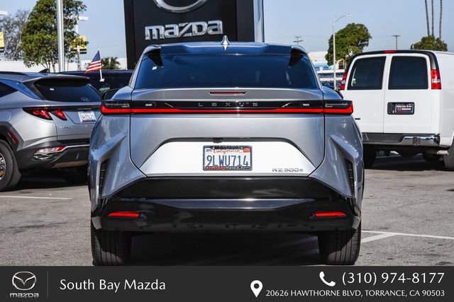 Used 2024 Lexus RZ 300e Premium w/ Accessory Package (Z1) image 7