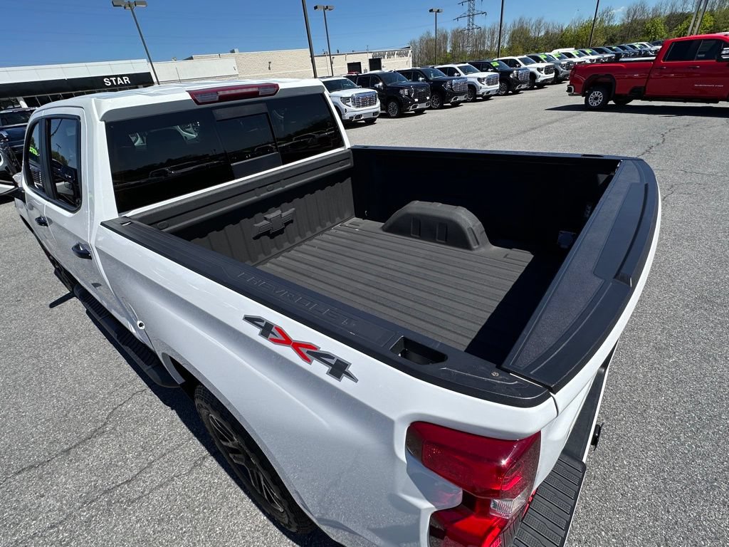 Used 2024 Chevrolet Silverado 1500 RST w/ Redline Edition AWD/4WD image 44