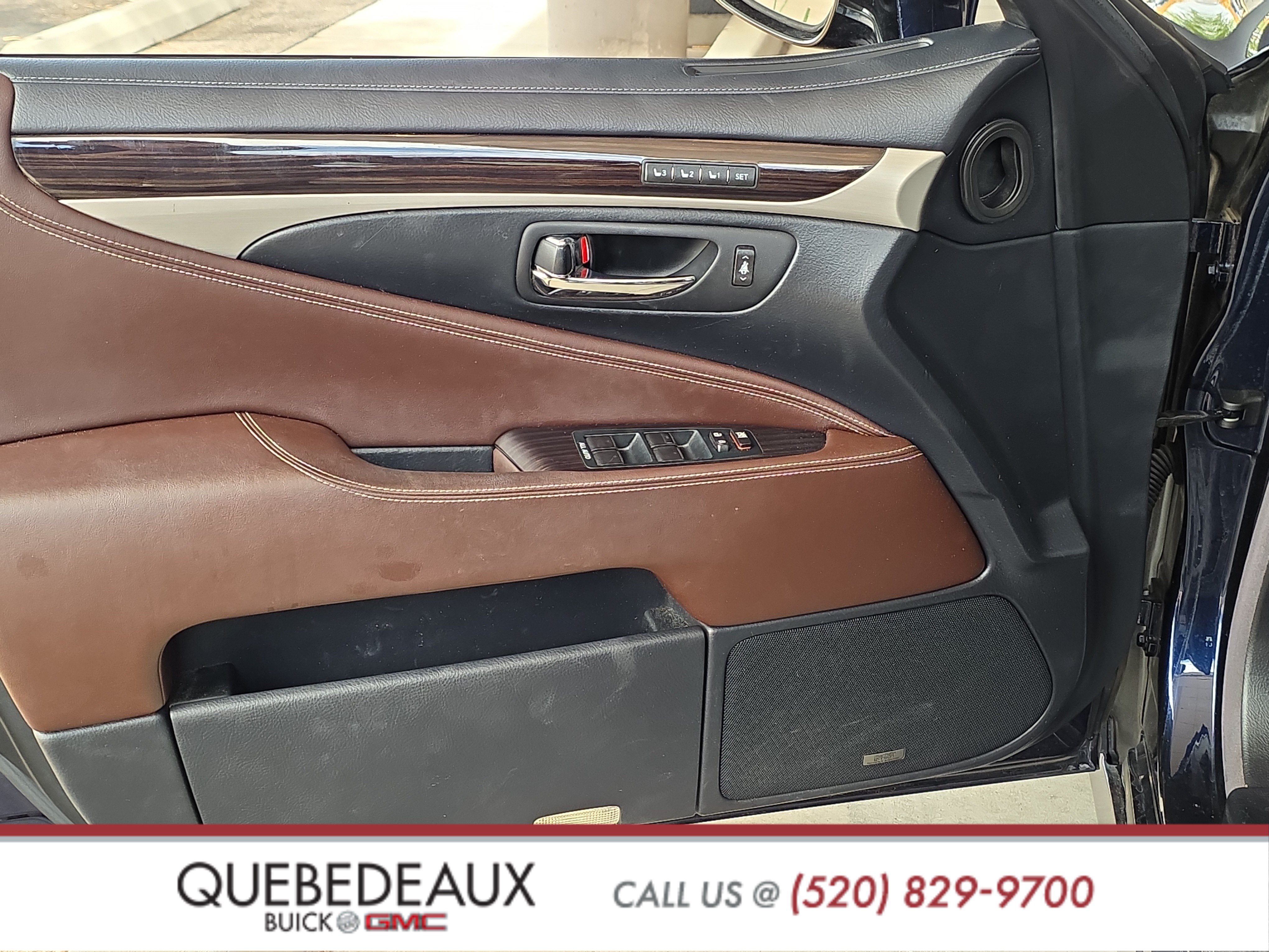 Used 2017 Lexus LS 460 RWD image 9