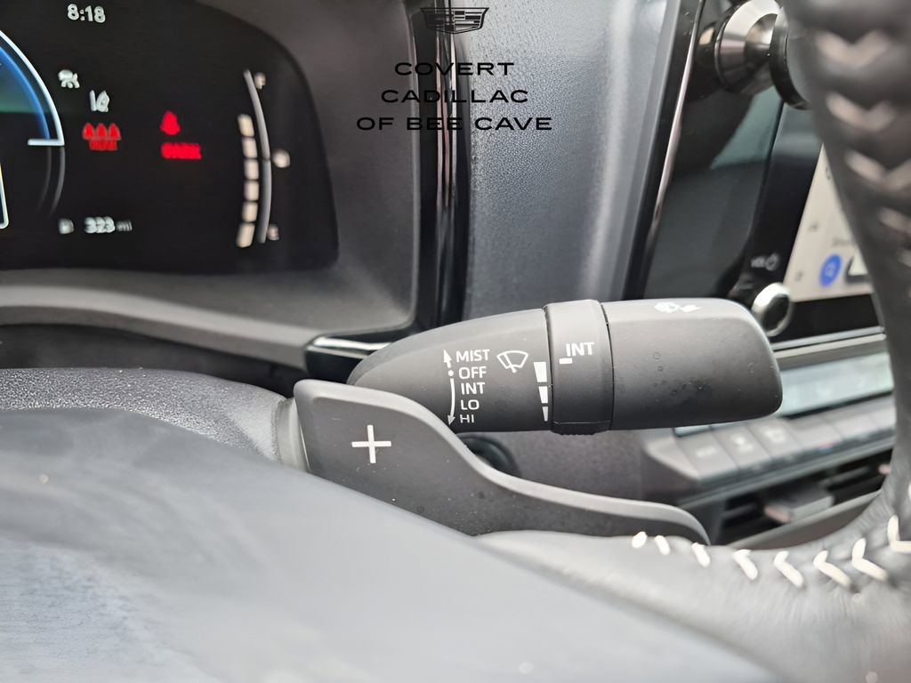 Used 2025 Toyota Camry SE w/ Convenience Package image 38