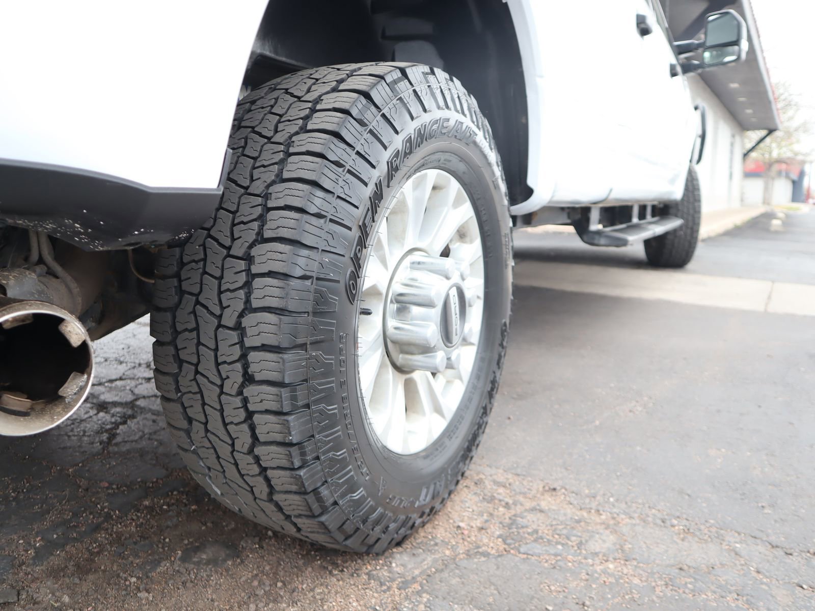 Used 2022 Ford F350 XLT w/ FX4 Off-Road Package AWD/4WD image 8