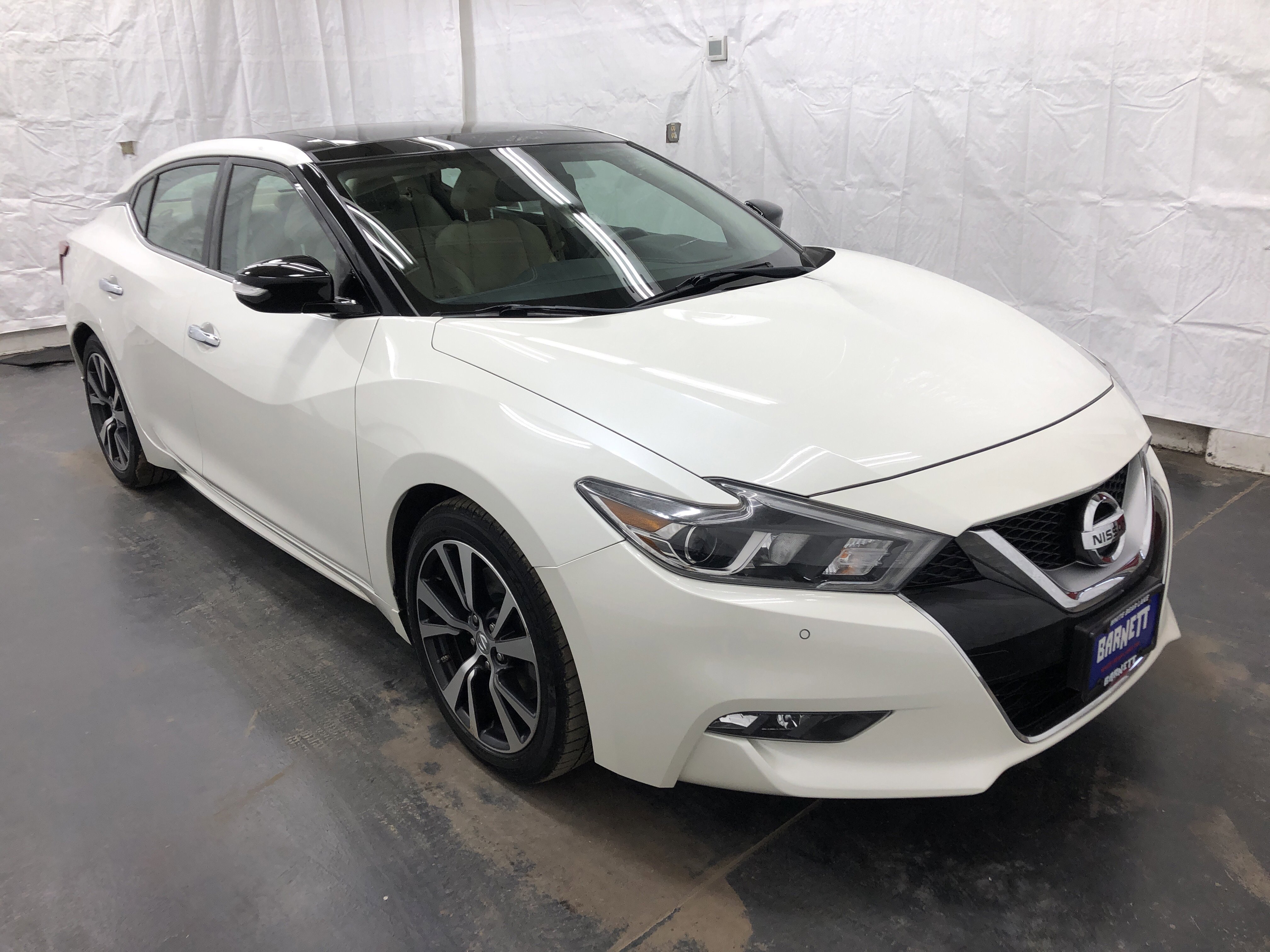 Used 2017 Nissan Maxima 3.5 SL image 2